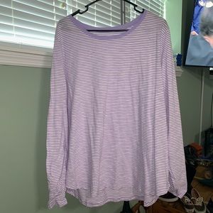 Old navy long sleeve tee